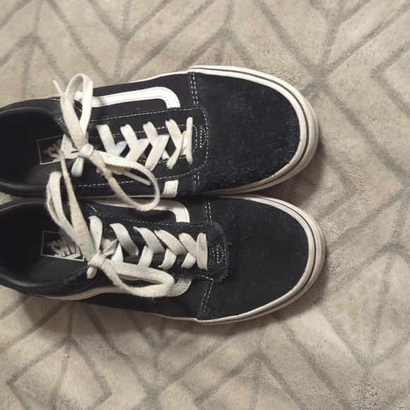 Vans Old Skool low-top sneakers in black canvas and suede with a white side stri - Picture 8 of 8